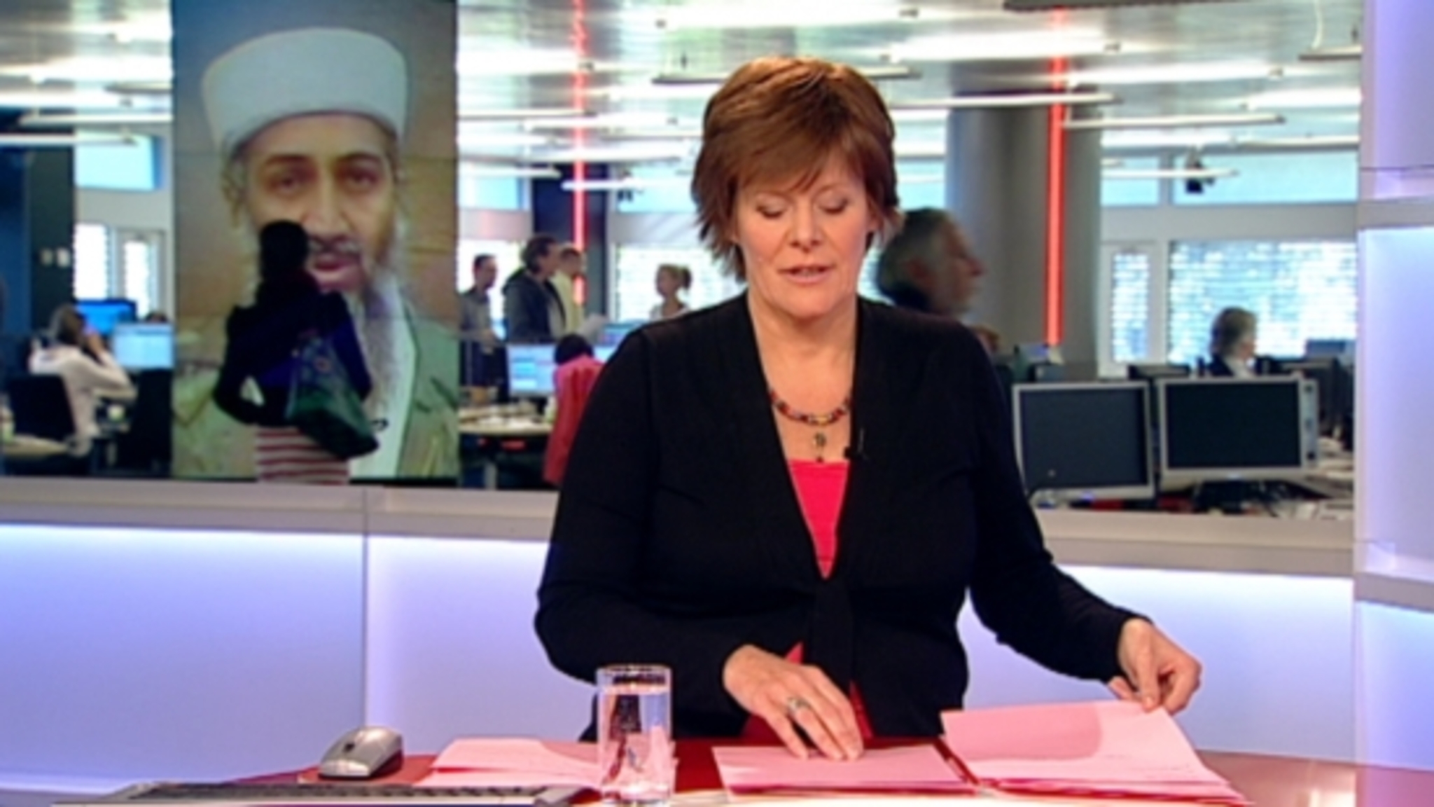 Eelco Bosch van Rosenthal over dood Bin Laden (09.47 u) NOS Eelco Bosch van Rosenthal over dood Bin Laden (09.47 u) NOS