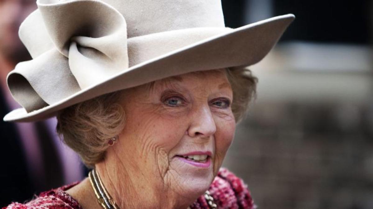 Koningin Beatrix stopt ermee