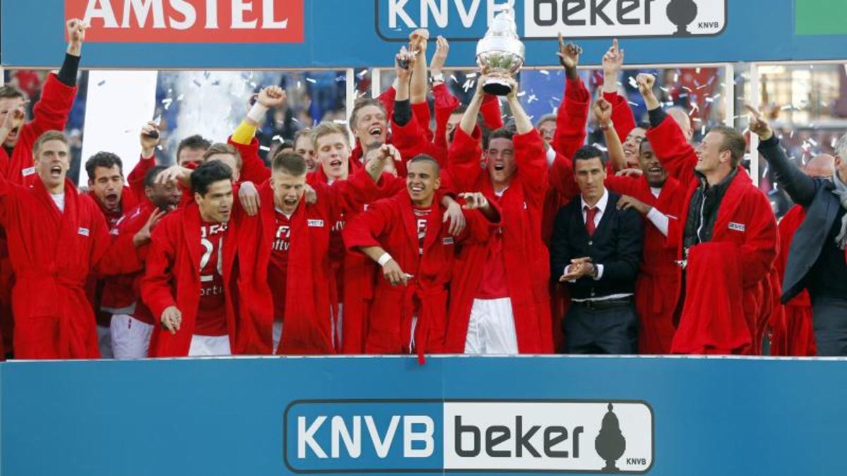 AZ wint bekerfinale