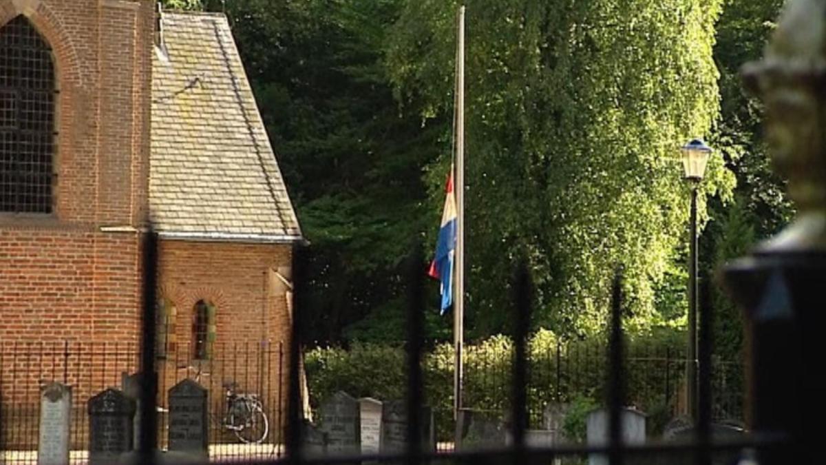 Prins Friso wordt begraven in Lage Vuursche