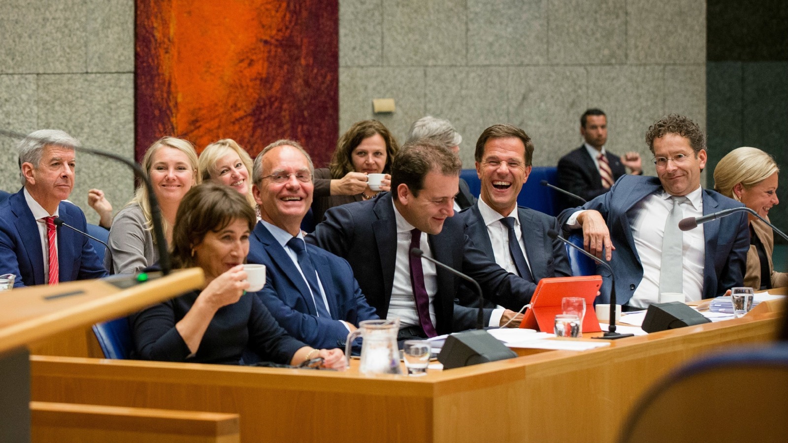 23 plekken in het nieuwe wie staan er op de lijstjes? NOS 23 plekken in het nieuwe wie staan er op de lijstjes? NOS