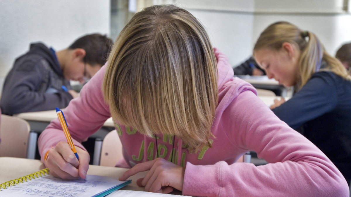 Dekker: schooladvies geeft de doorslag