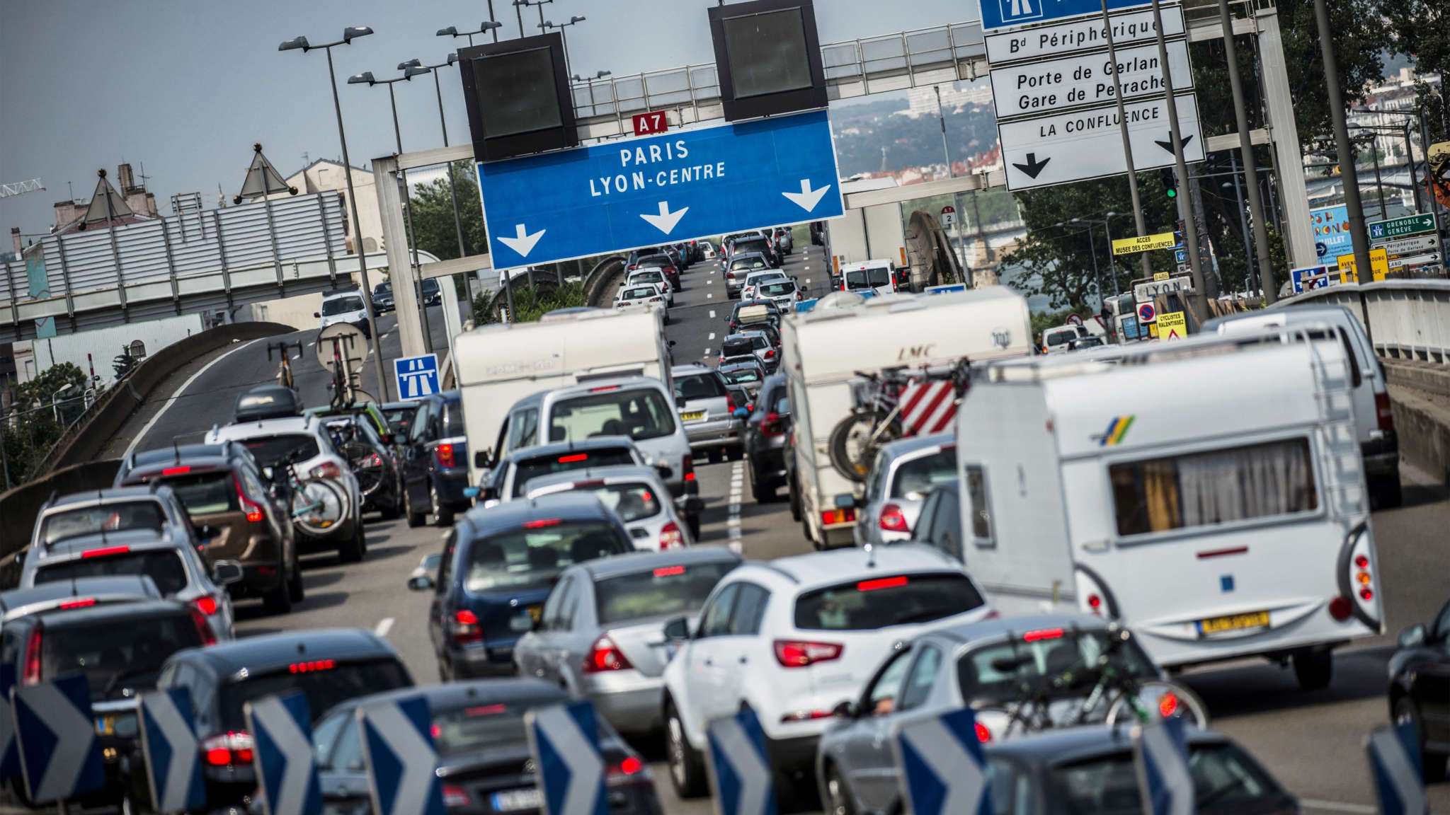 Zwarte Zaterdag / 'Zwarte zaterdag' veroorzaakt meer dan 700 kilometer file Mocht het de Zwarte Zaterdag / 'Zwarte zaterdag' veroorzaakt meer dan 700 kilometer file Mocht het de