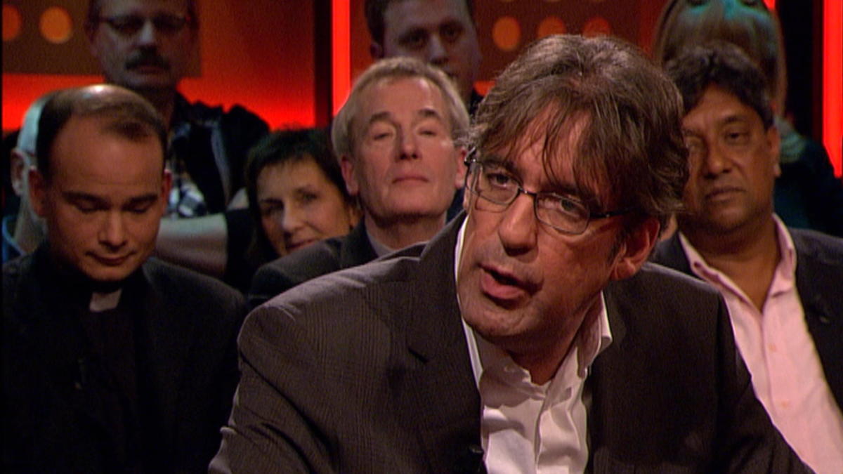 Schrijver Joost Zwagerman overleden