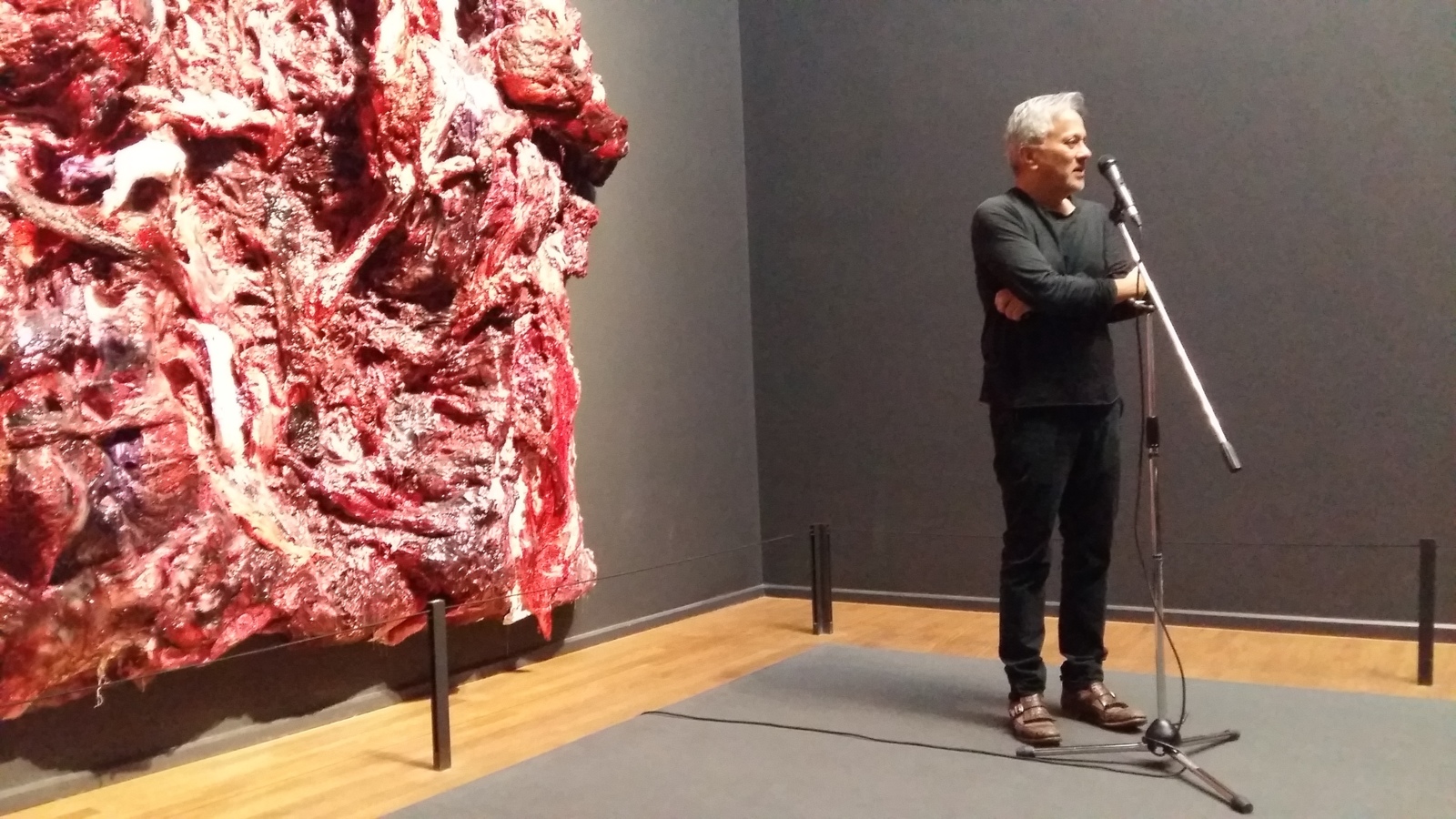 Sculpturen van Anish Kapoor tijdelijk in het Rijksmuseum NOS