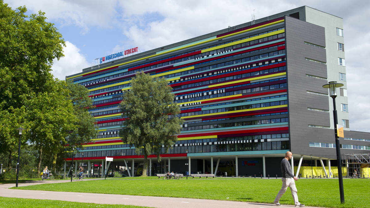 Hogeschool Utrecht aansprakelijk voor studievertraging