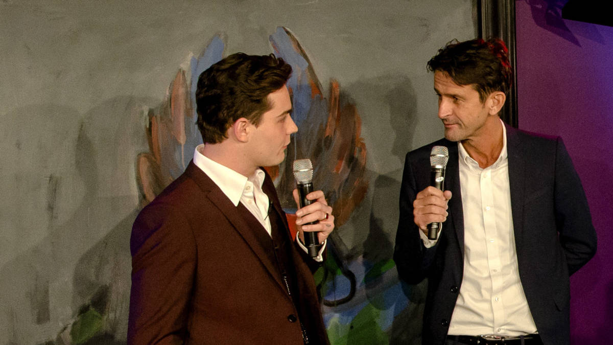 Slow Down is het songfestivallied van Douwe Bob