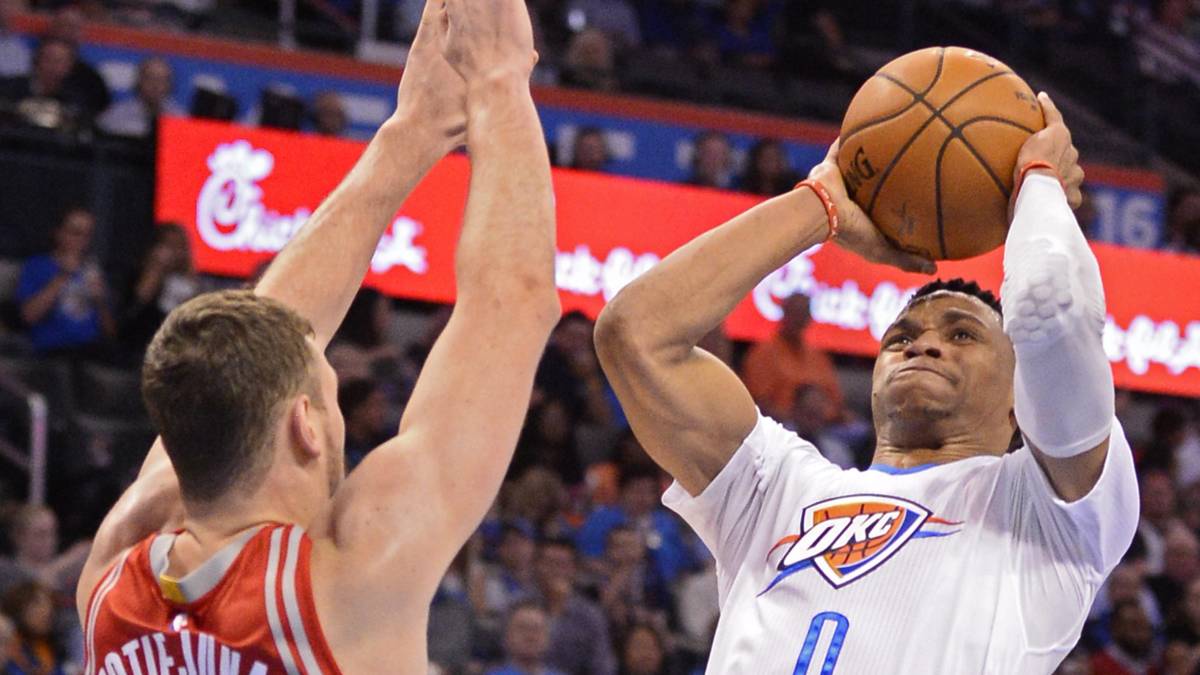 Westbrook treedt in voetsporen van Michael Jordan NOS