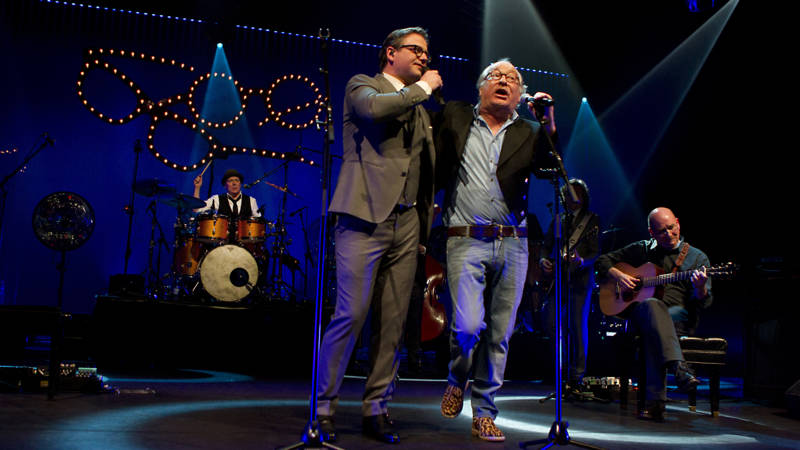 Youp toch bij Guus Meeuwis in Parijs