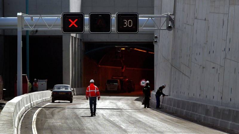 Westerscheldetunnel dicht door brand