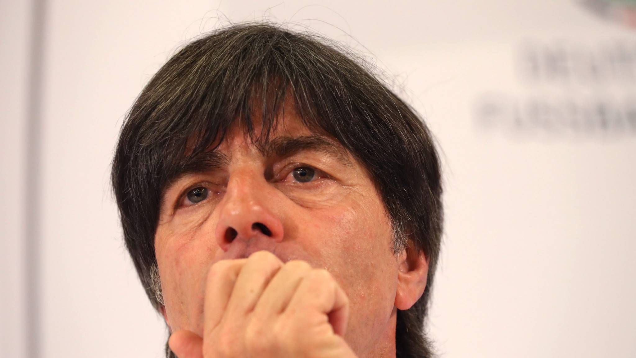 Waarom Willen We Onszelf Eigenlijk Ruiken Nos