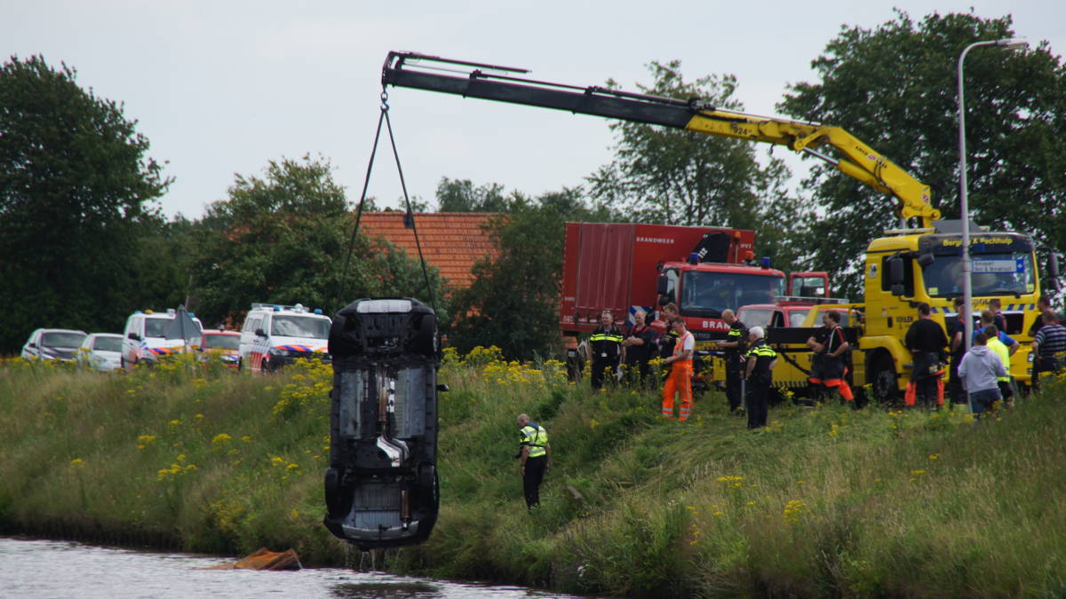 Vier doden bij verkeersongeval Stieltjeskanaal
