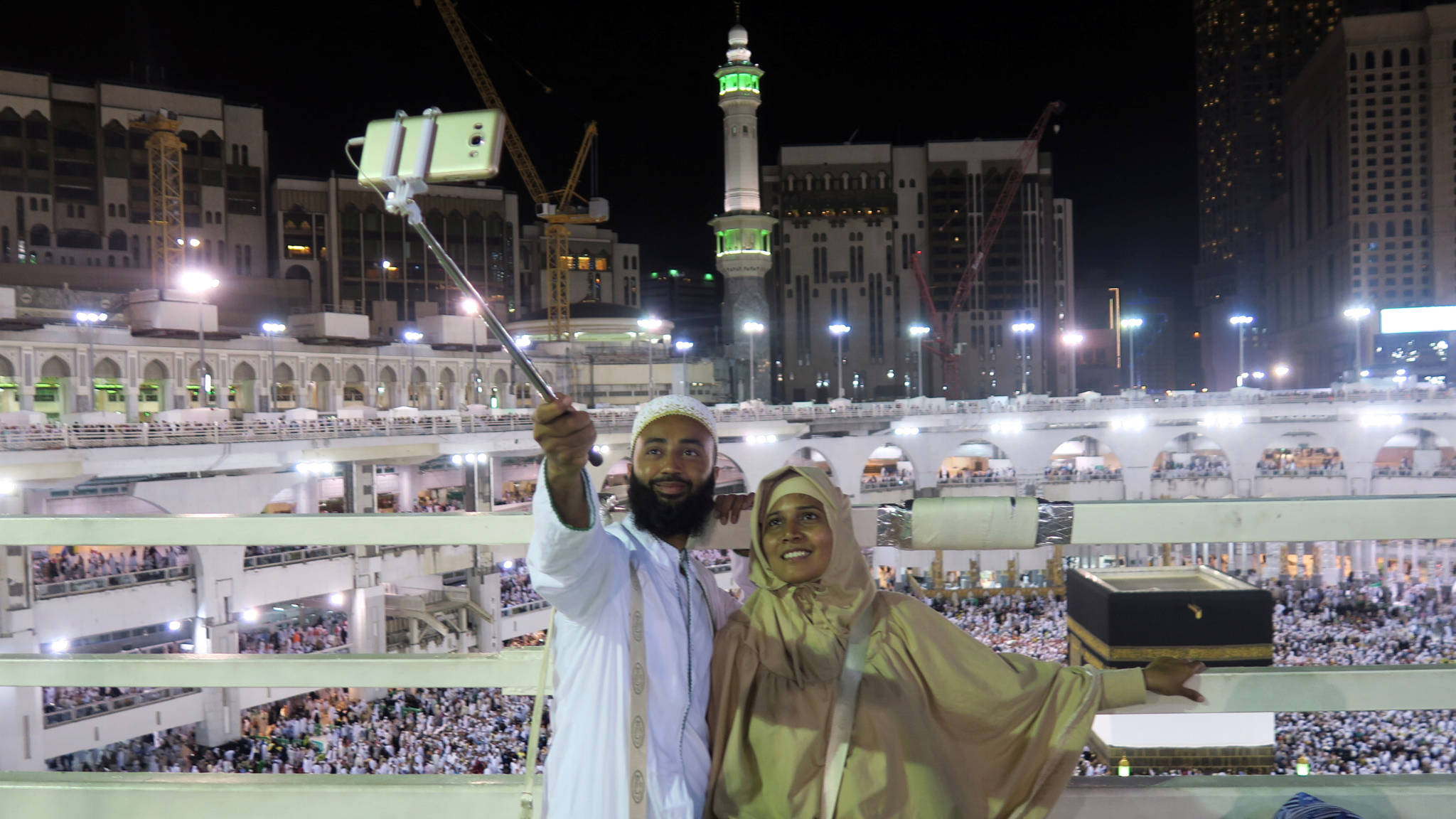 In beeld een hadjreis naar Mekka, wat houdt dat eigenlijk in? NOS In beeld een hadjreis naar Mekka, wat houdt dat eigenlijk in? NOS
