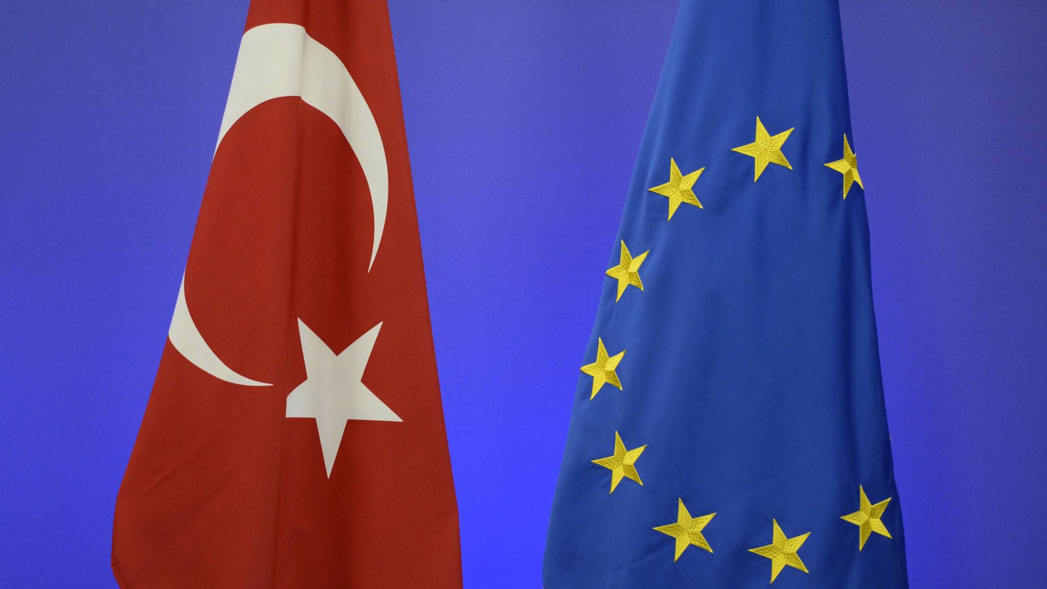 Eu En Turkije Schipperen Tussen Mensenrechten En Vluchtelingendeal Nos