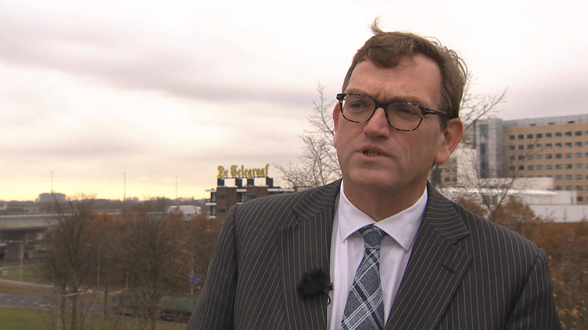 Sjuul Paradijs: 'Met een gestrekt been erin' | Nieuwsuur