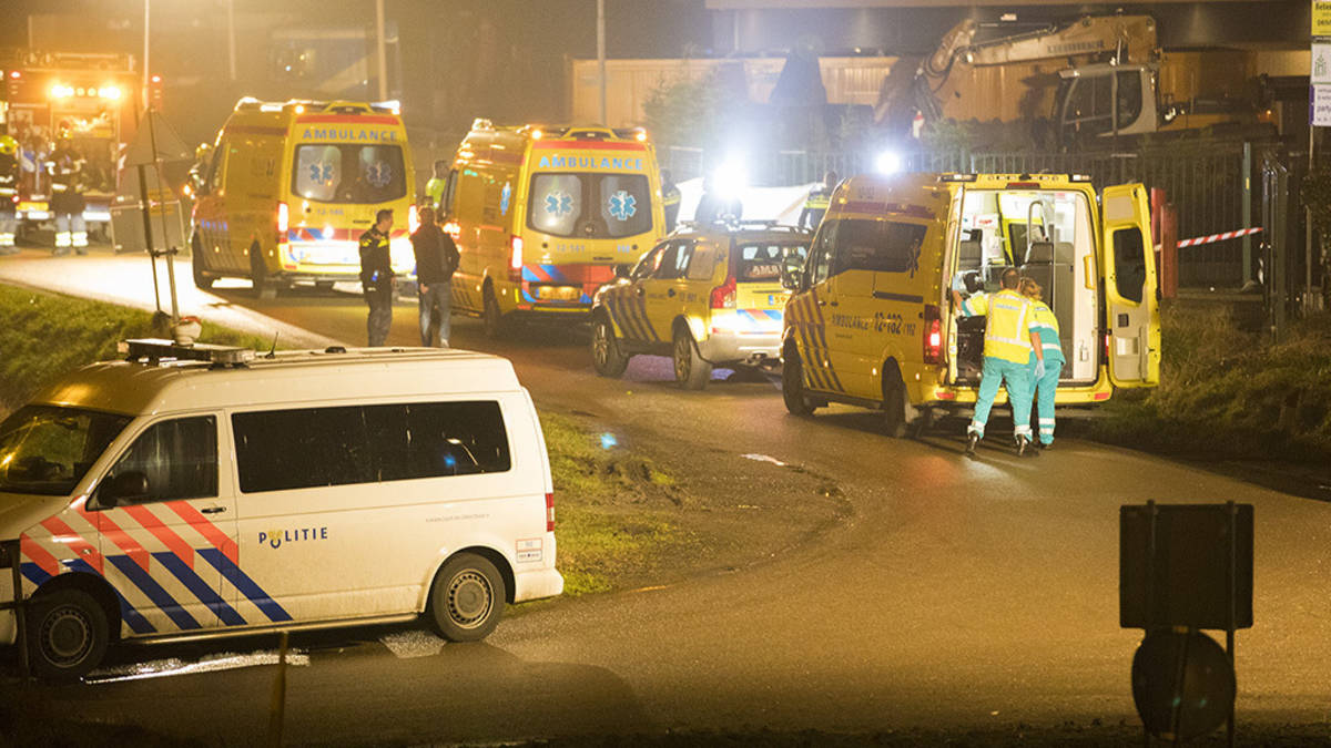 Twee leden arrestatieteam gewond bij explosie in Spaarndam