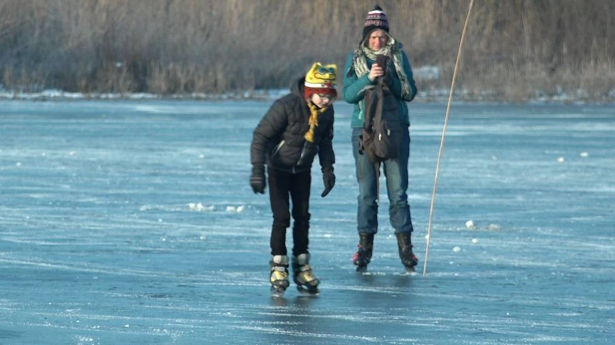 Genieten van de laatste schaatsdag