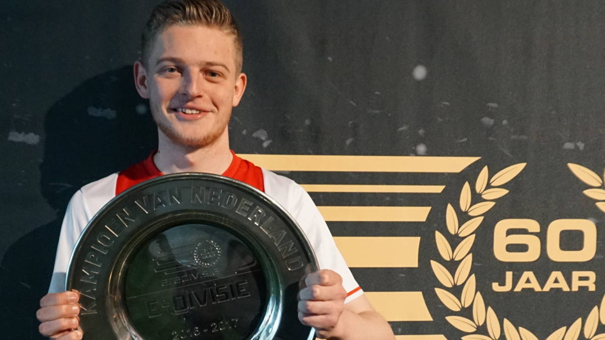 Ajax heeft eerste titel binnen op het digitale veld