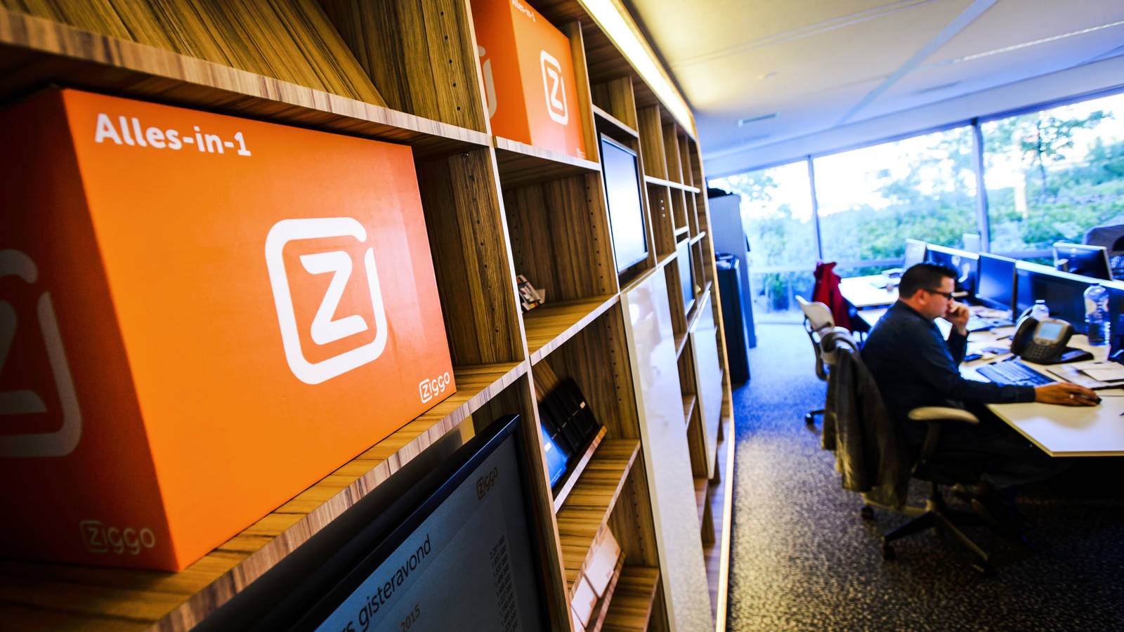 VodafoneZiggo sluit acht kantoren NOS