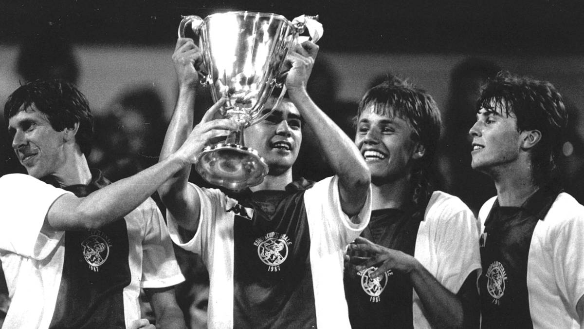 Het Ajax van nu laat de magie van 1987 herleven