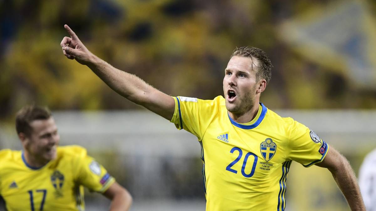 Маркус берг шведский футболист. Деян кулусевски 2023. Маркус берг краснодар. Игрок швеции нападающий. Златан ибрагимович швеция.