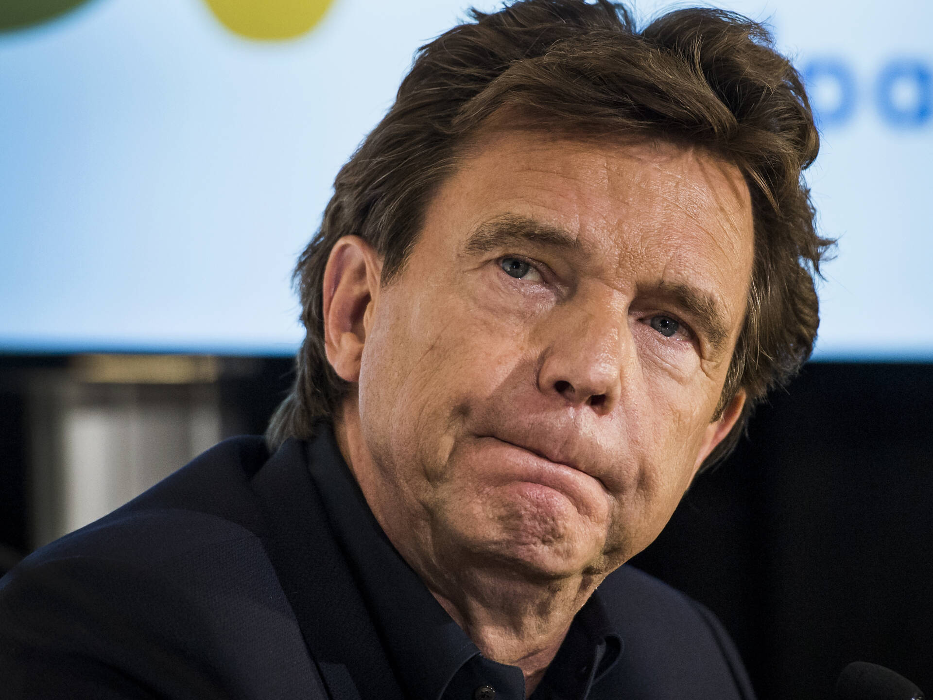 John de Mol sleept Facebook voor rechter om bitcoin-advertenties