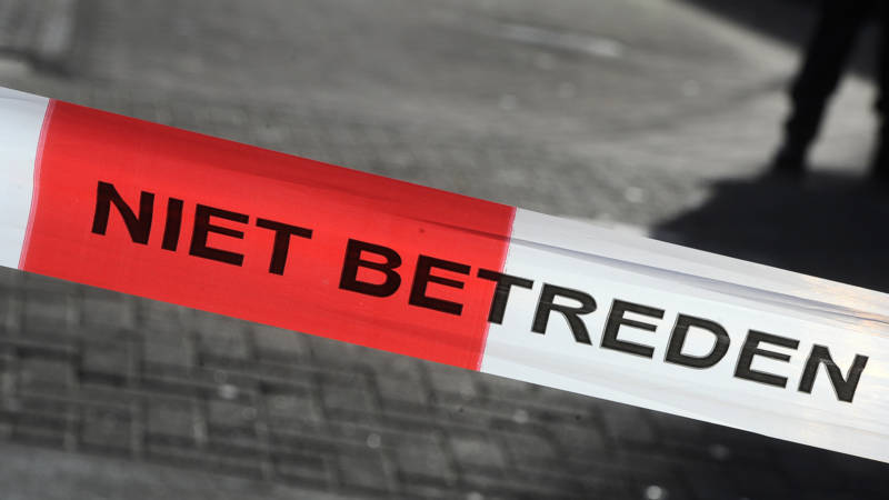 Sporthal in Geleen ontruimd na ongeval met gevaarlijke stoffen. Sporthal in Geleen ontruimd na ongeval met gevaarlijke stoffen.