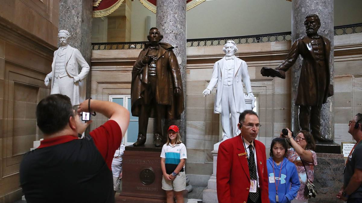 Foute standbeelden wankelen ook in het