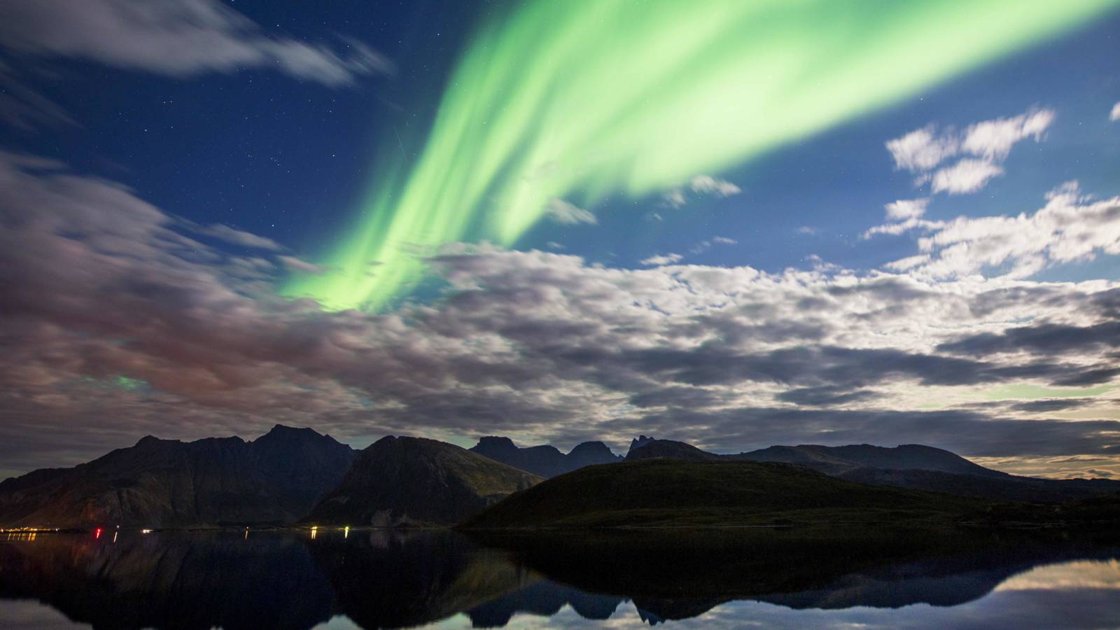 Week in beeld: van natuurgeweld tot natuurschoon | NOS