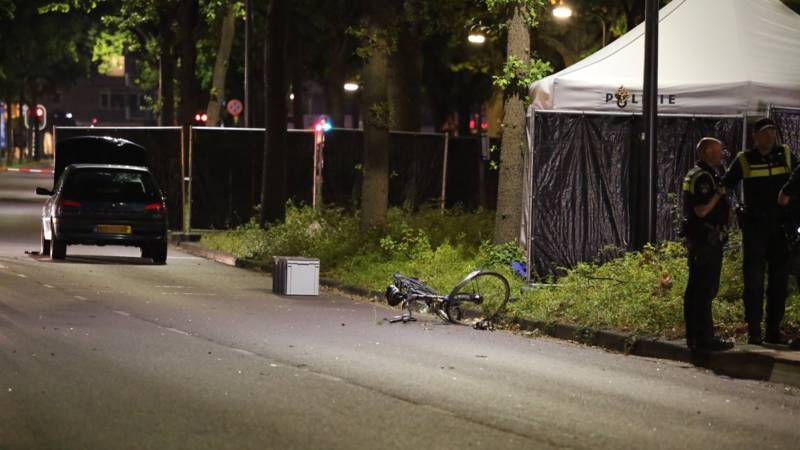 Aanhoudingen na dodelijk ongeval met fietser Rijswijk. Aanhoudingen na dodelijk ongeval met fietser Rijswijk.