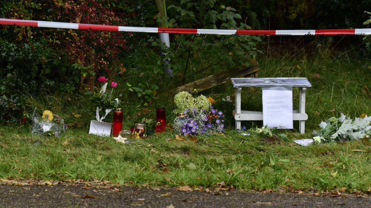Zoon (14) bekent dat hij zijn ouders in Katlijk met mes heeft gedood