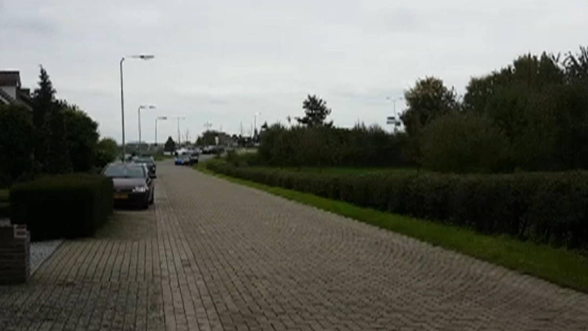 Omstander filmt politie-actie Roosteren