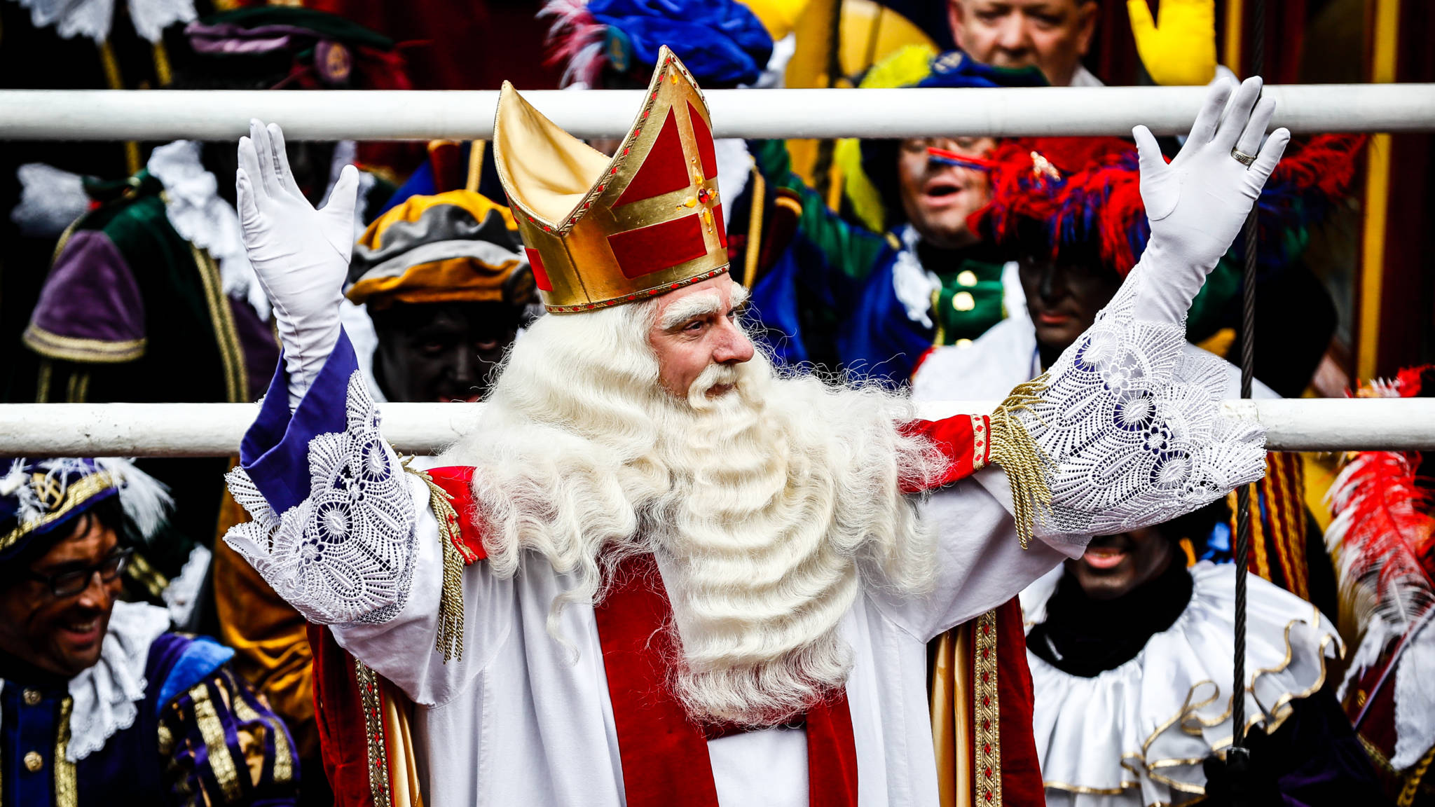 Sinterklaasintocht Dokkum Ruim Een Ton Boven Budget Nos