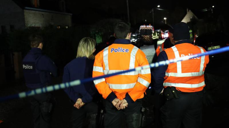 Doden bij ongeluk met spoorwerkers in België. Doden bij ongeluk met spoorwerkers in België.