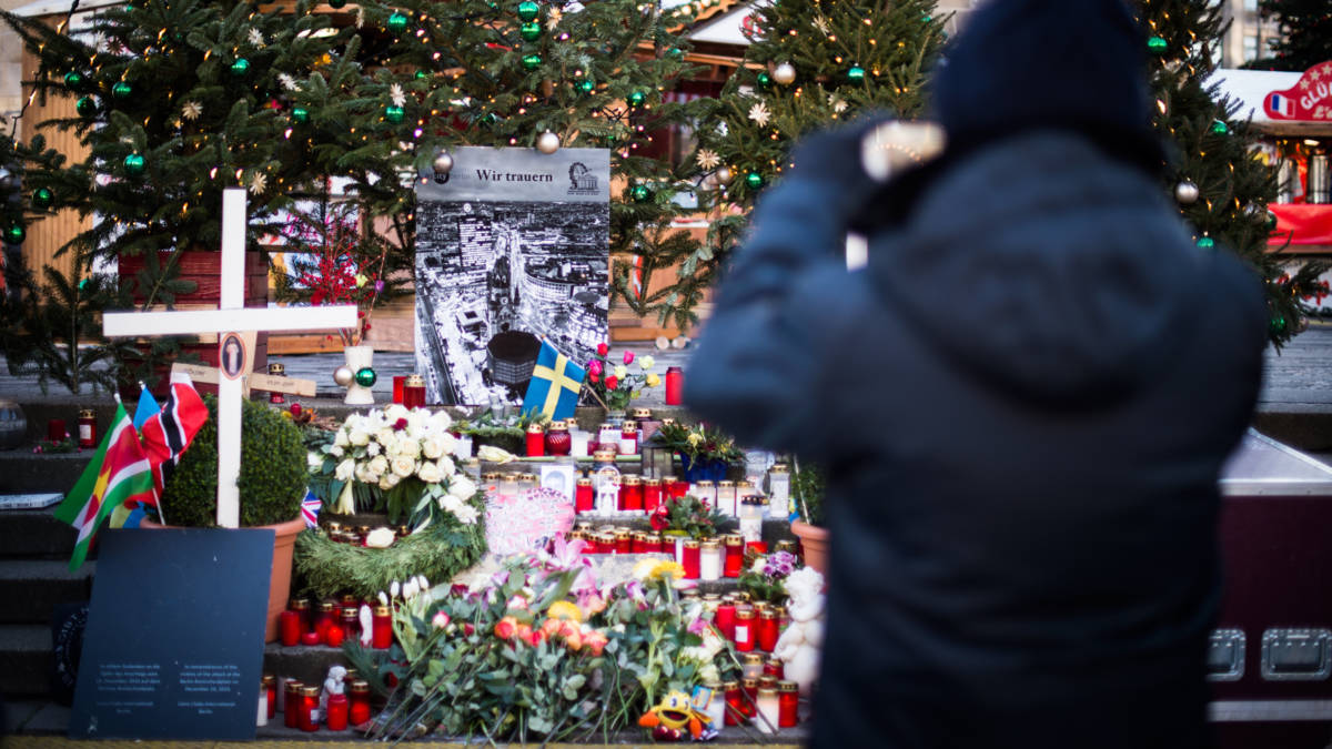 Nabestaanden jaar na aanslag kerstmarkt Berlijn we voelen ons verlaten