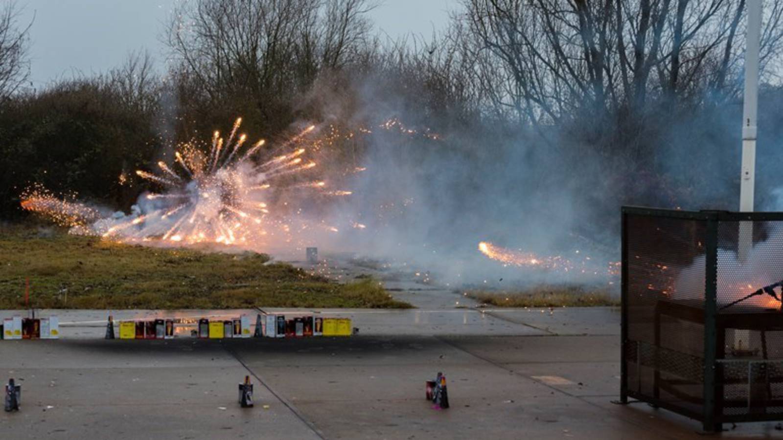 Overheid veroorzaakt vuurwerkoverlast in Oostvoorne NOS