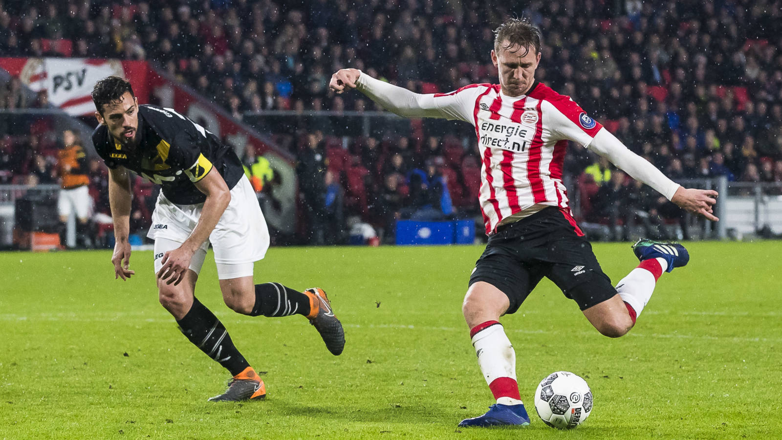 PSV Laat Op Stoom Tegen NAC NOS