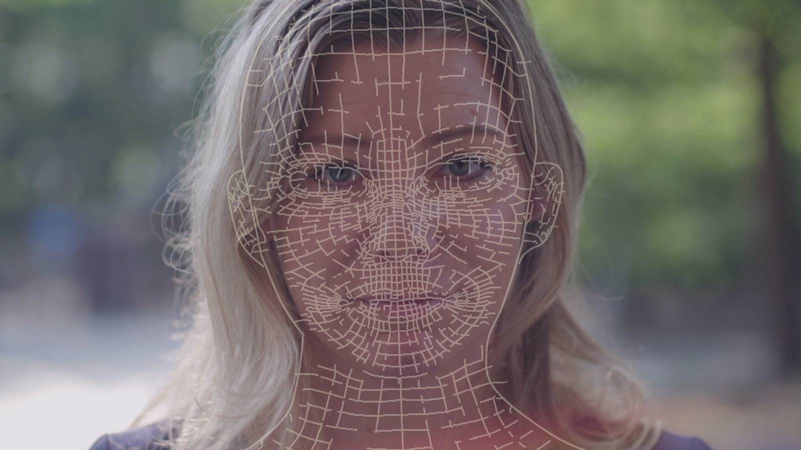 Gezichtsherkenning smartphones simpel te foppen met pasfoto NOS