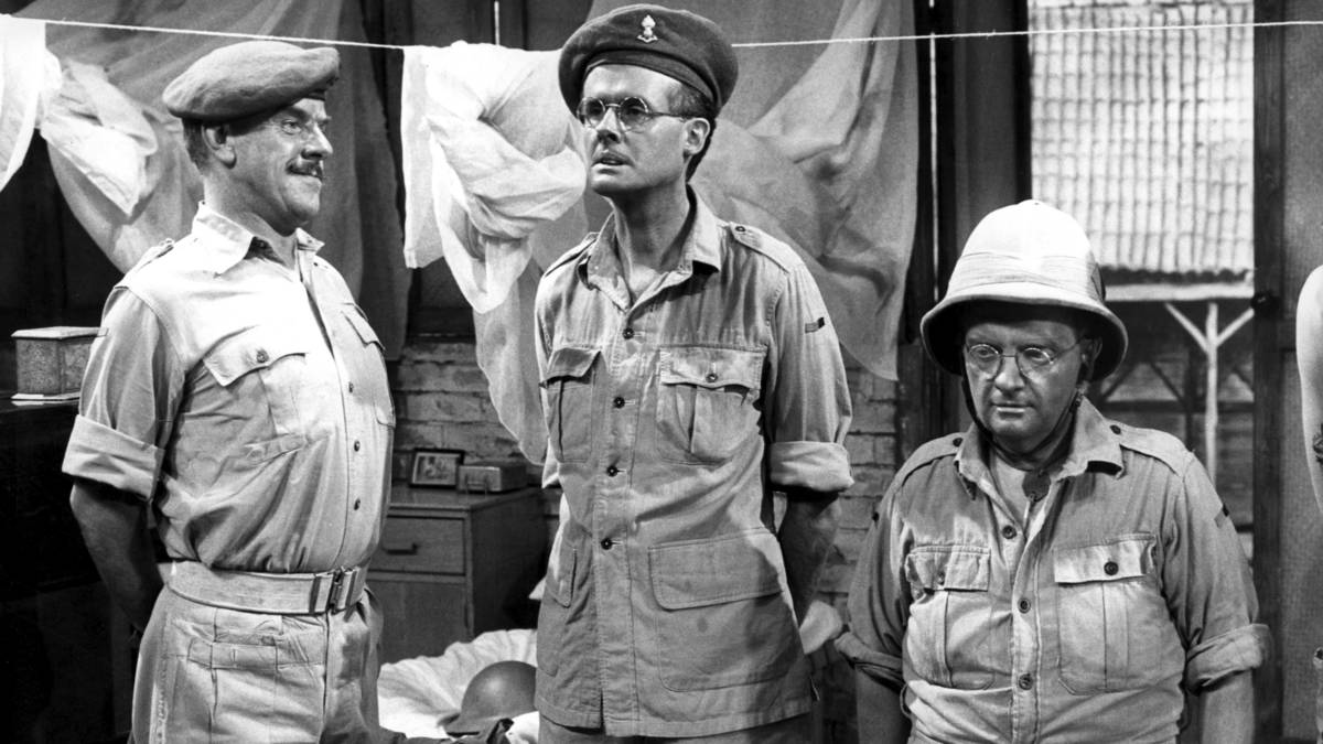 Besnorde, brullende sergeant uit 'Oh moeder, wat is het heet' overleden