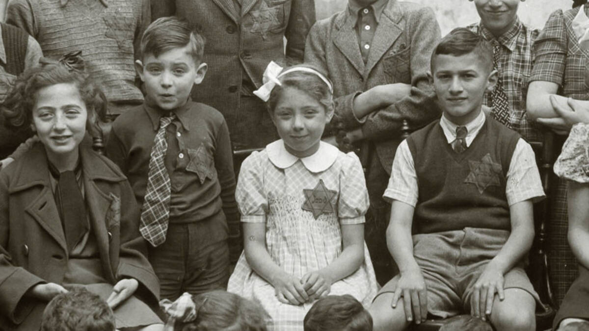 De Jodenvervolging in foto's: 'Aangrijpende beelden als je weet wat er