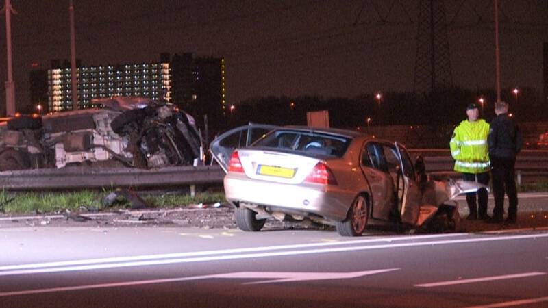 Zes gewonden bij botsing A7 Zaandam. Zes gewonden bij botsing A7 Zaandam.
