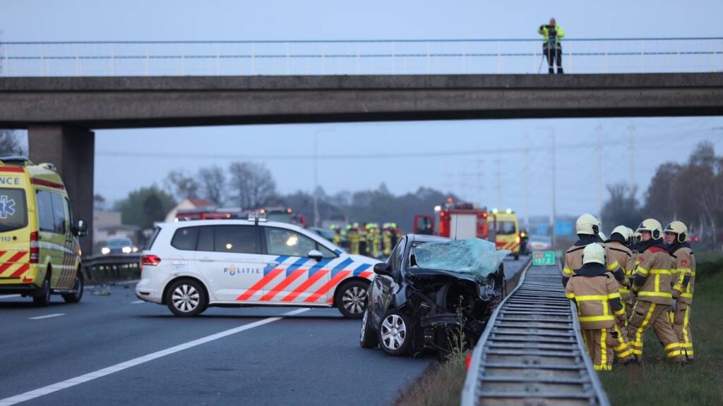 Spookrijder veroorzaakt zwaar ongeluk bij Wehl en overlijdt