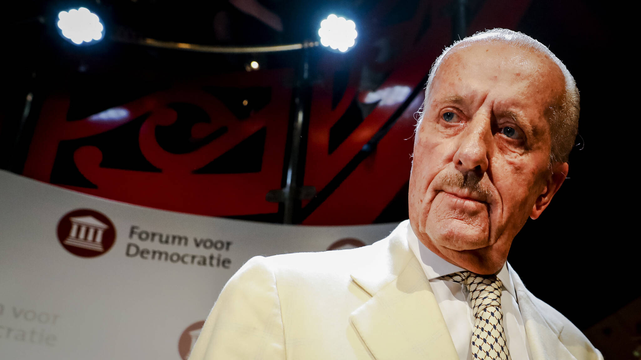 Ook Fvd Kamerlid Hiddema Krijgt Mogelijk Te Hoge Vergoeding Nos