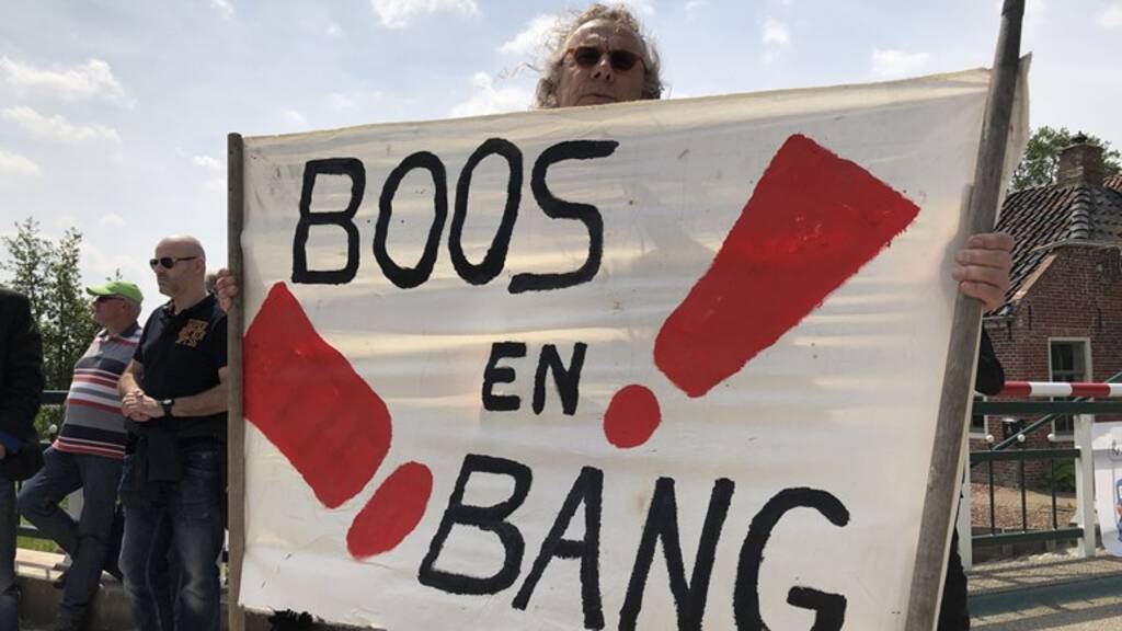 Sorry Wiebes voor 'bevinkje' bij luidruchtig onthaal in Groningen