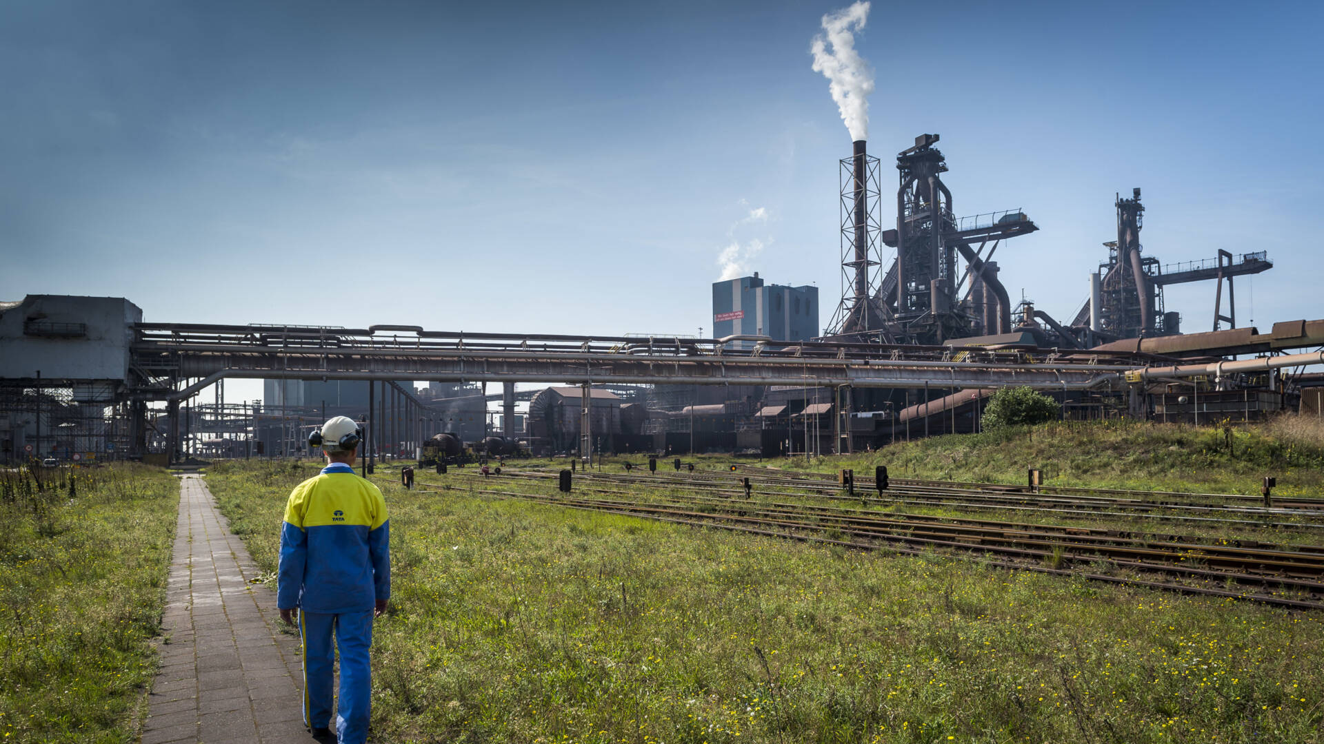 Opnieuw grafiet vrijgekomen bij Tata Steel in Wijk aan Zee NOS