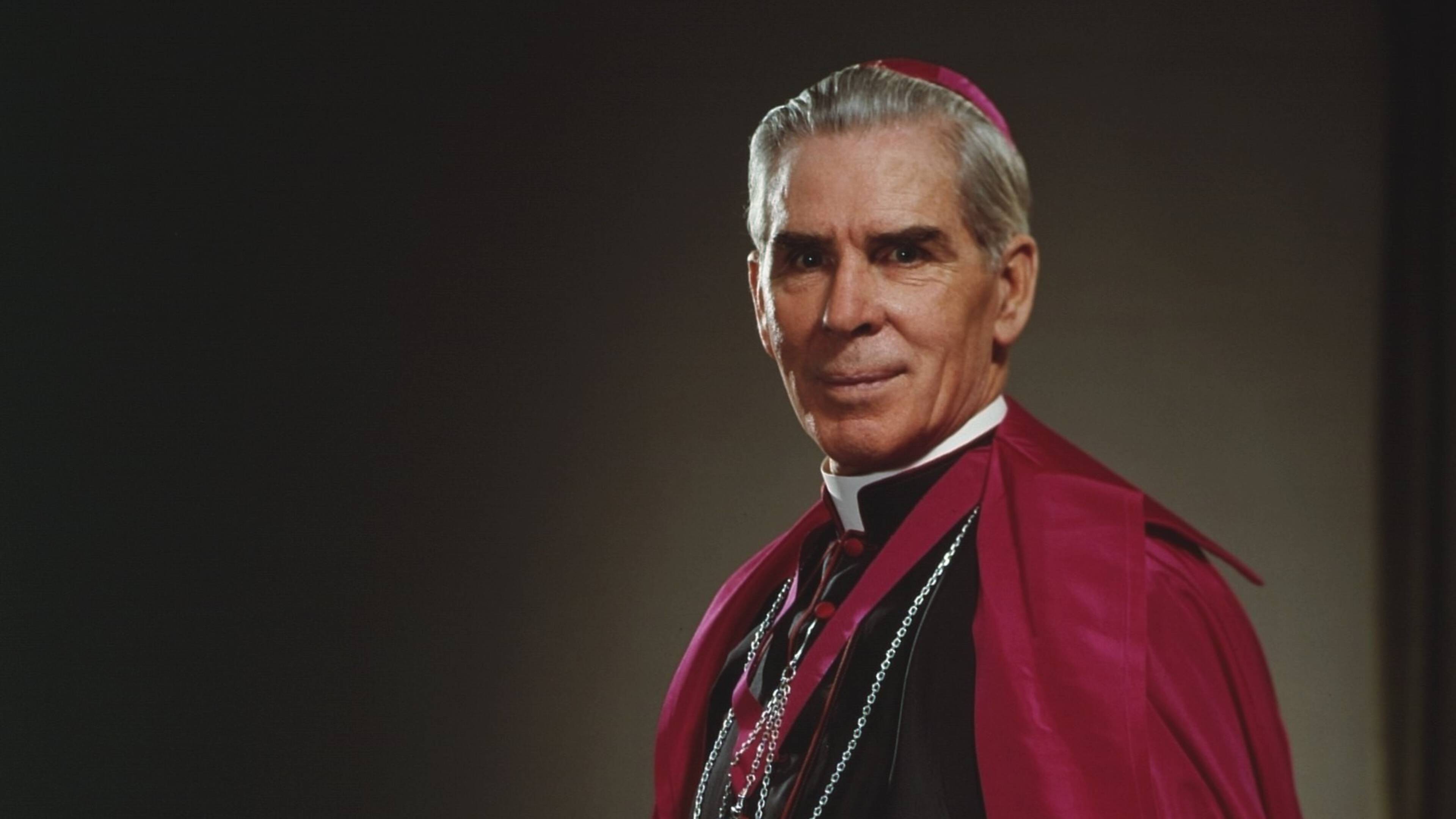 Fulton Sheen kan eerste heilige met Emmy worden NOS
