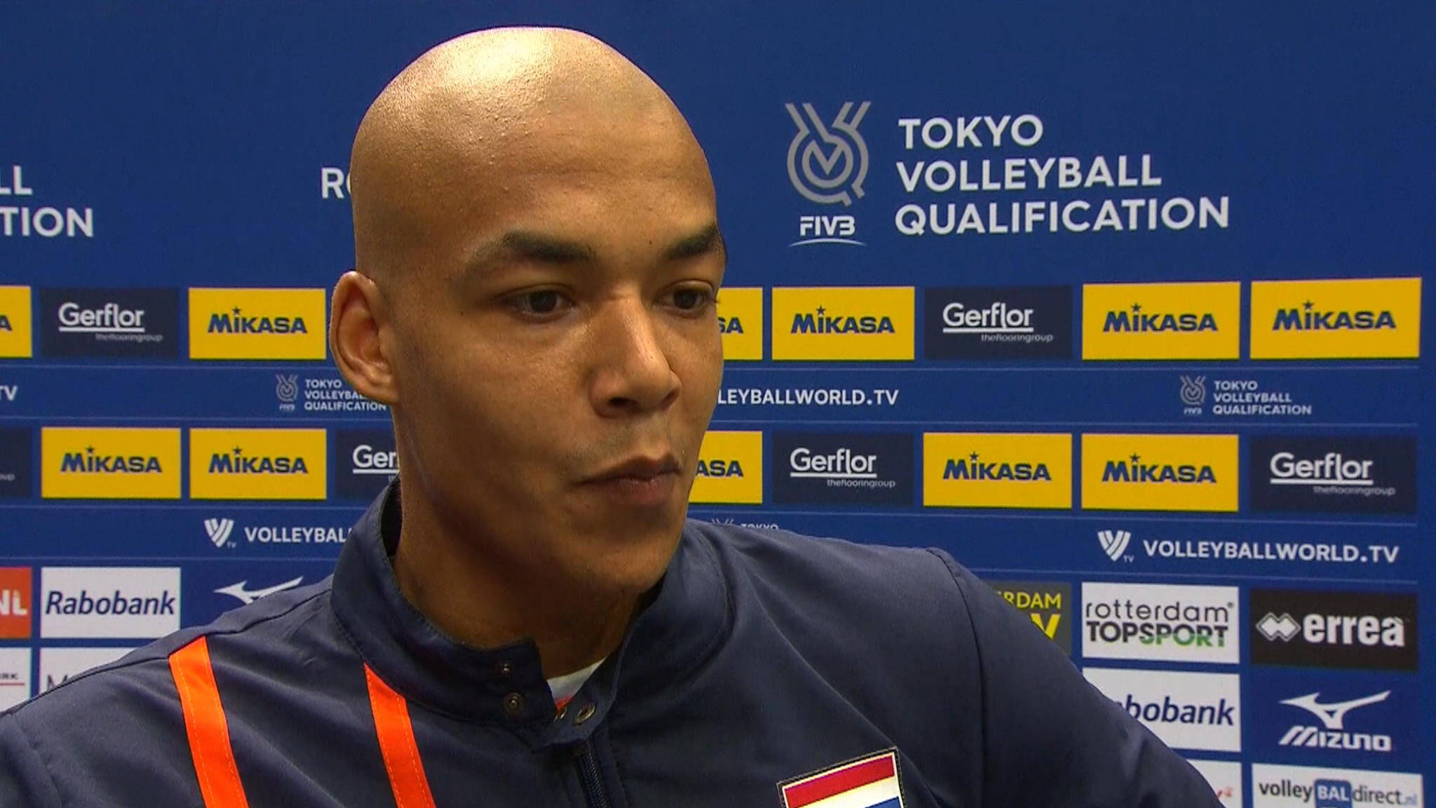 Abdel-Aziz na comeback: 'Klassieke eerste wedstrijd van een toernooi' | NOS