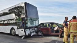 Zeventig kinderen betrokken bij busongeluk op A58, groep zo goed als ongedeerd. Zeventig kinderen betrokken bij busongeluk op A58, groep zo goed als ongedeerd.