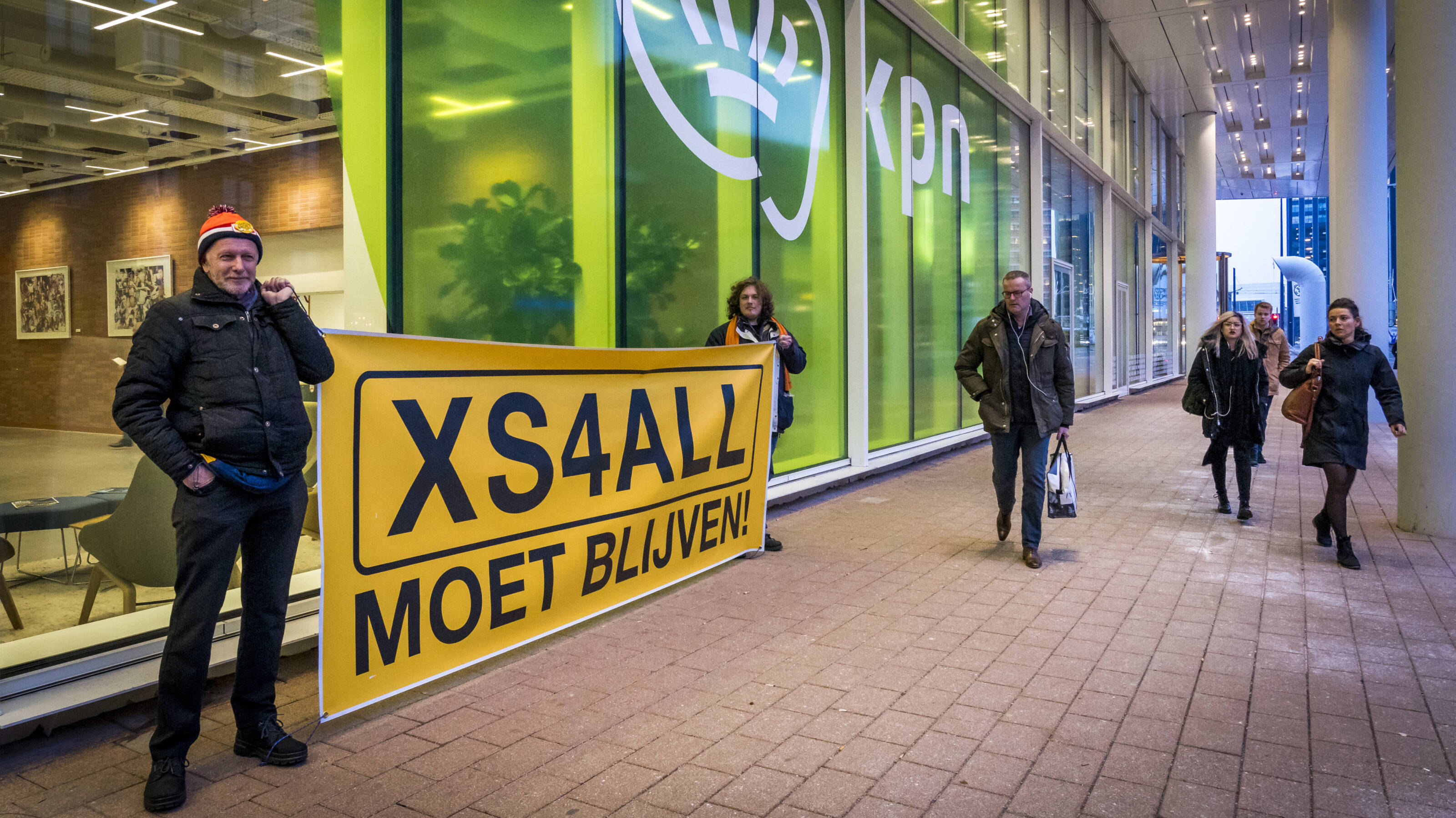 Nieuwe KPN topman Wil Bedrijf Verder Verkleinen En Gesprek Met XS4ALL NOS