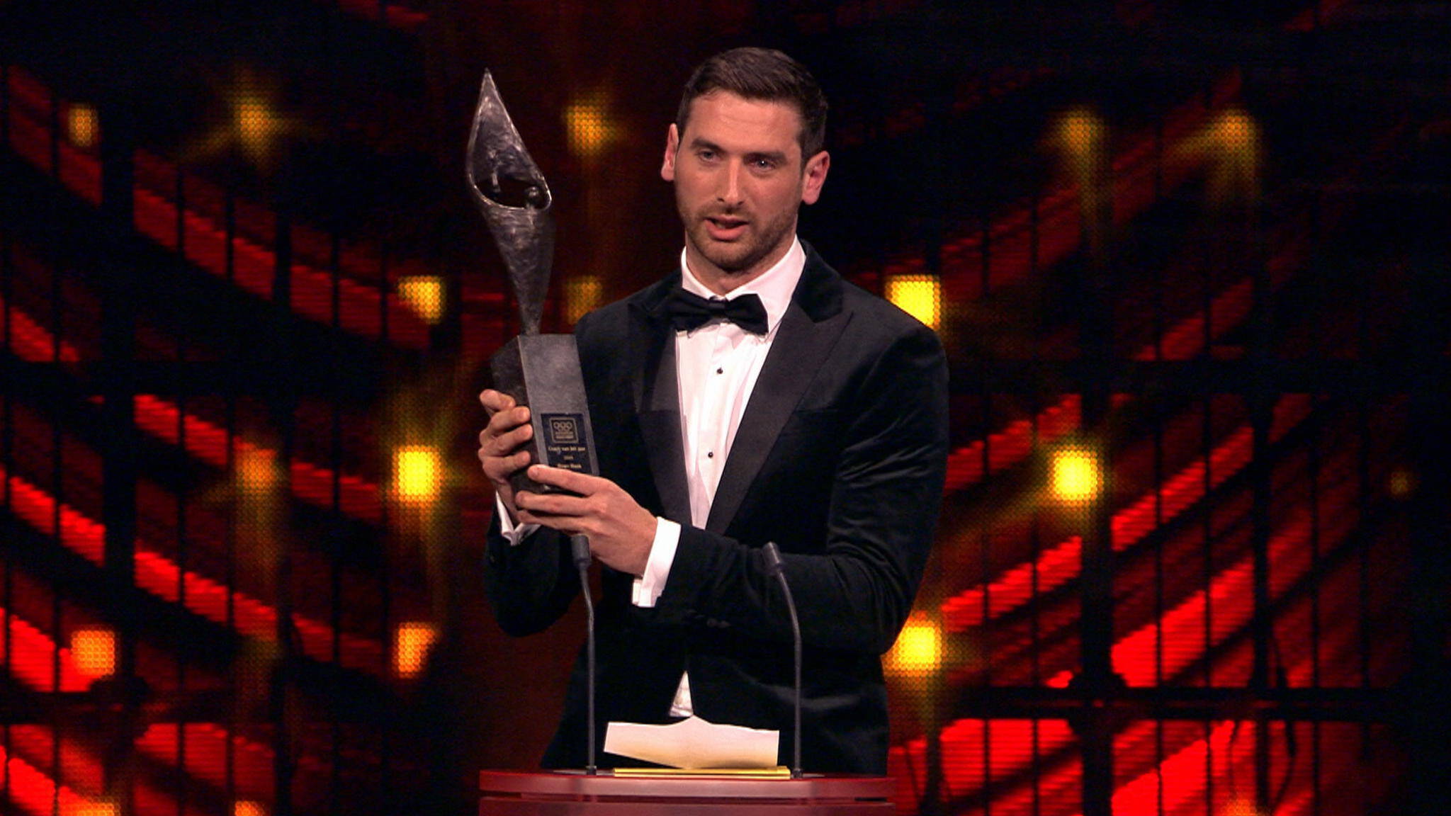 Hugo Haak is de Coach van het Jaar 2019 NOS